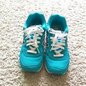 New balance 574 size 7